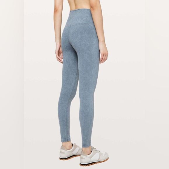 - ✨Lululemon Wunder Under High-Rise Tight 25" *Full-On Luxtreme​ - Picture 1 of 5